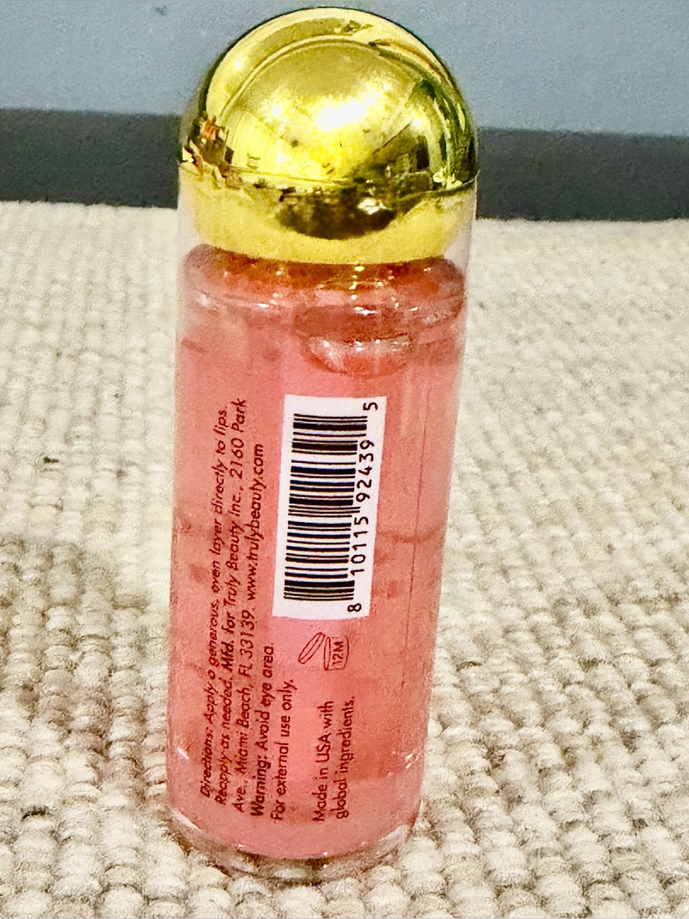 Truly Soft Serve Luxury Lip Oil 💗 Peptides + Ceramides | NEW, SEALED - Picture 2 of 3